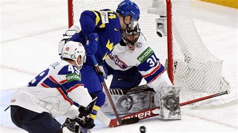 Finland, Sweden advance to 5th-place game in world hockey